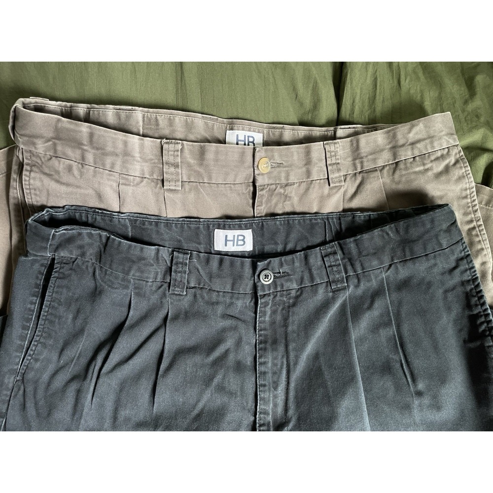 2 HB Harbor Bay Chino Shorts Waist-Relaxer Pleated |Size 42L | Taupe |Navy Blue